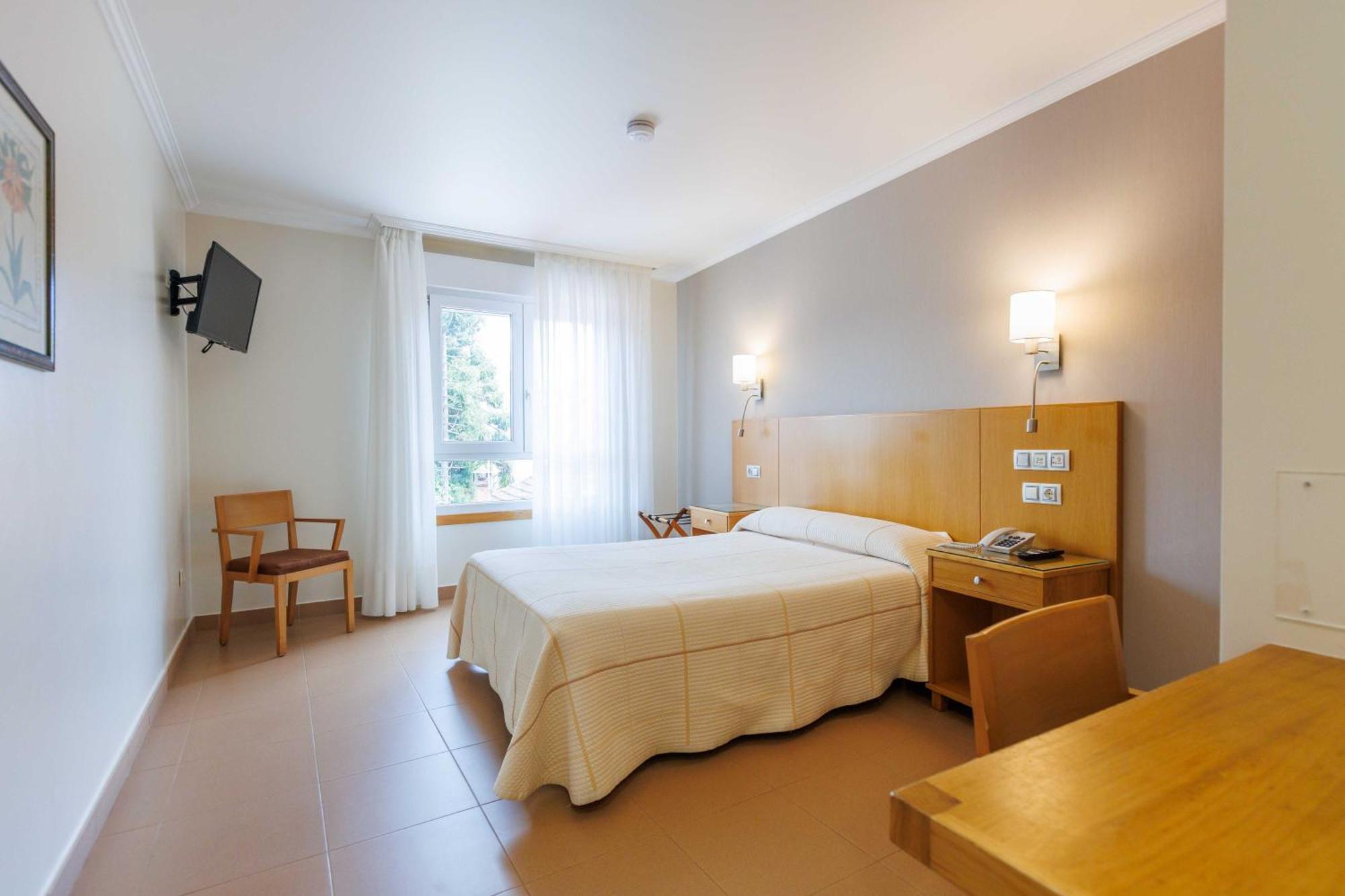 Hotel O Cruceiro Caldas De Reis Buitenkant foto